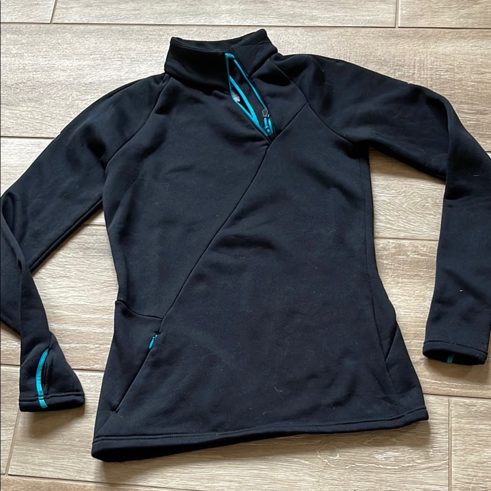 Eastern Mountain Sports Top SIZE SMALL